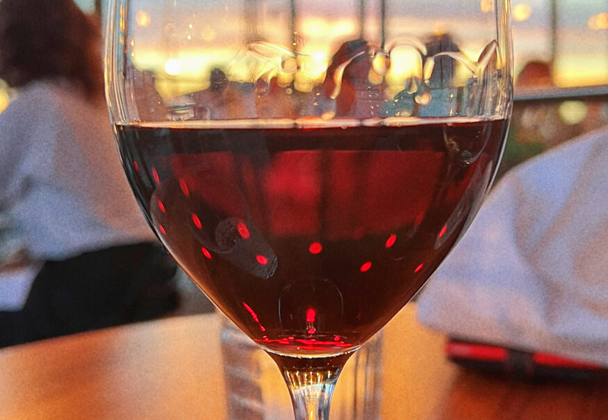 Bulgarian red wine